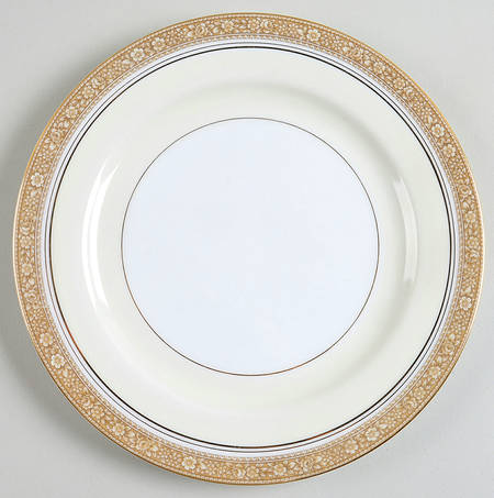 Nerrisa Luncheon Plate