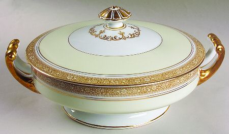 Nerrisa Round Covered Vegetable
