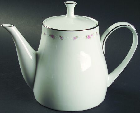 Nicosia Teapot & Lid