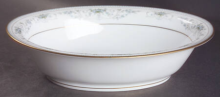 Noble 10" Oval Vegetable Bowl