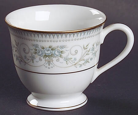 Noble Footed Demitasse Cup