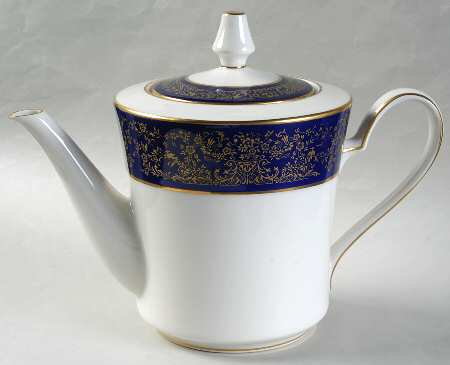 Noblesse Teapot & Lid