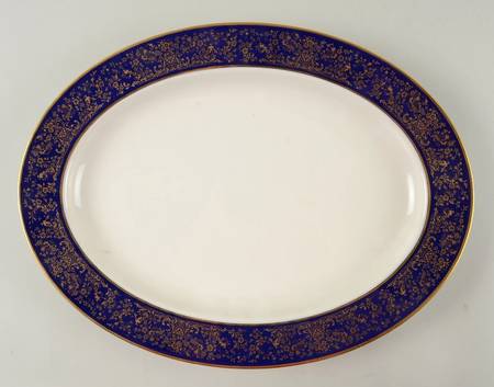 Noblesse 16" Oval Serving Platter