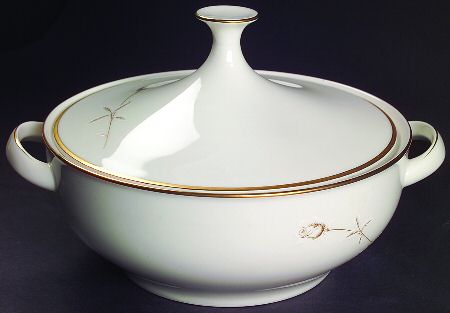 Nora Round Covered Vegetable
