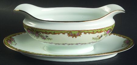 Nordich Gravy Boat with Attached Underplate