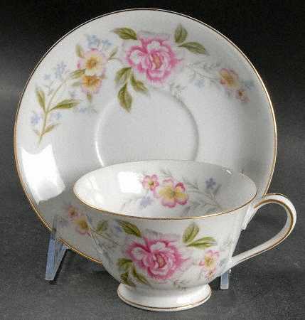 Norma Footed Cup & Saucer Set