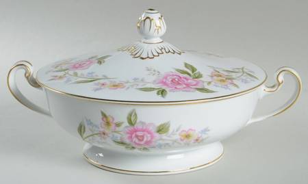 Norma Round Covered Vegetable