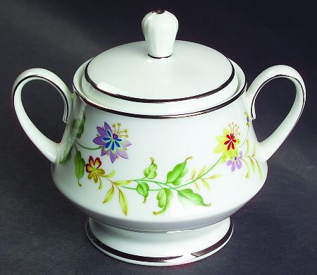 Nouveau Sugar Bowl & Lid