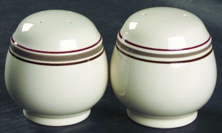 Nutmeg Salt & Pepper Set