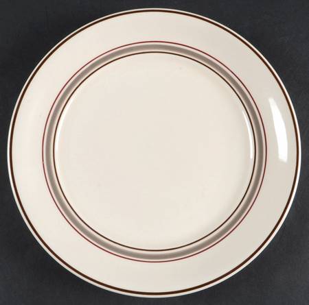 Nutmeg Salad Plate