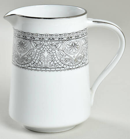 Oakridge Creamer