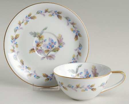 Oakwood Flat Cup & Saucer Set