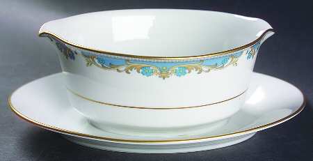 Oberlin Gravy Boat with Attached Underplate