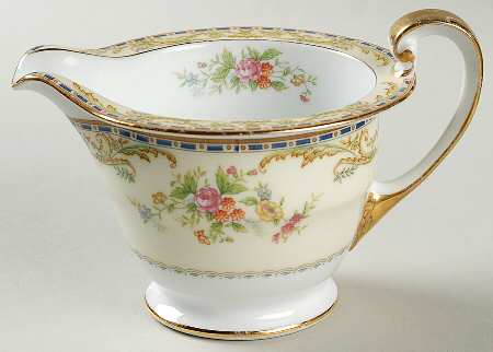 Oberon Creamer
