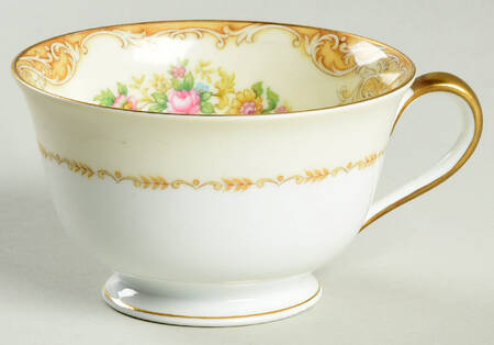 Odette Footed Cup