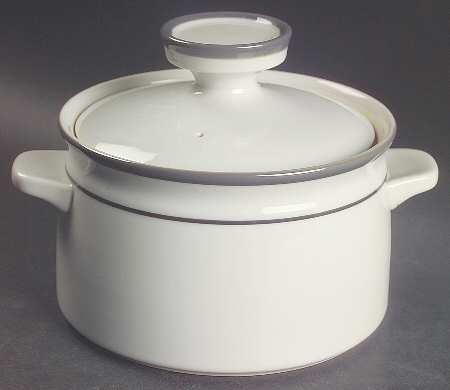 Odin Grey 1.25 Qt Round Covered Casserole