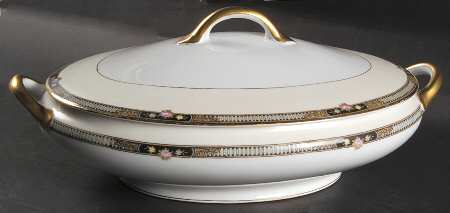 Olanta Oval Covered Vegetable
