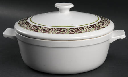 Ole 1.75 Qt Round Covered Casserole