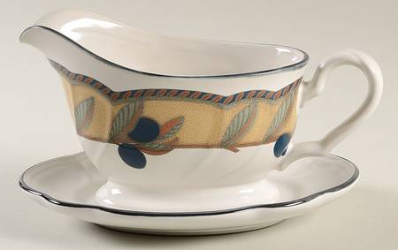 Olive Wreath Gravy Boat & Underplate