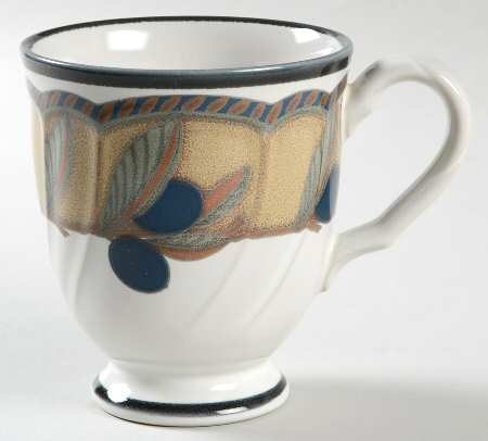 Olive Wreath Mug