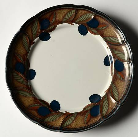 Olive Wreath Salad Plate
