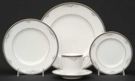 Ontario 5 Piece Place Setting by Noritake