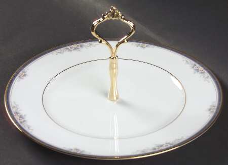 Ontario Round Serving Plate with Handle (DP)