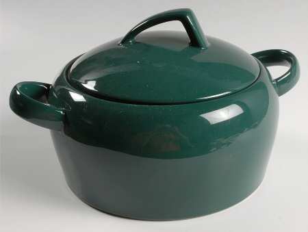 Options Green 2 Qt Round Covered Casserole