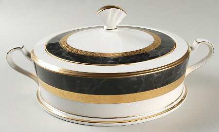 Opulence Round Covered Vegetable