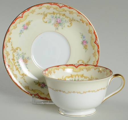 Oradell Footed Cup & Saucer Set