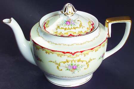 Oradell Teapot & Lid