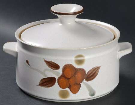 Orinda 2.25 Qt Round Covered Casserole