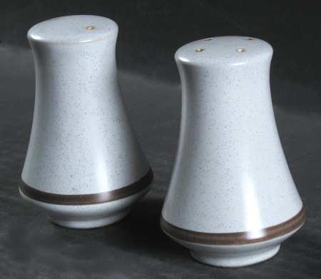 Orinda Salt & Pepper Set