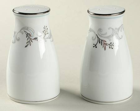 Orleans Salt & Pepper Set