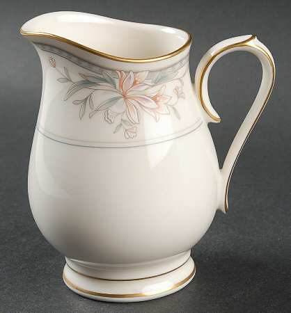Orient Point Creamer