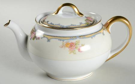 Oxford Teapot & Lid