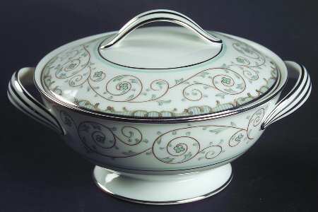 Oxford Sugar Bowl & Lid