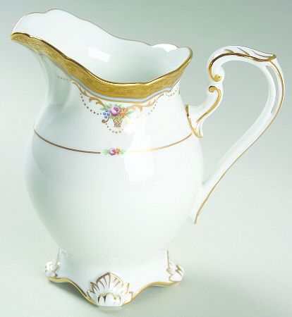 Palace Guard Creamer