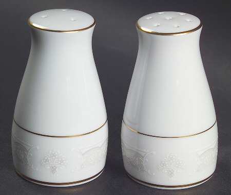 Parisian Lace Salt & Pepper Set