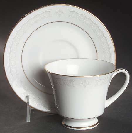 Parisian Lace Footed Cup & Saucer Set