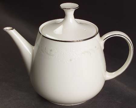 Pamela Teapot & Lid