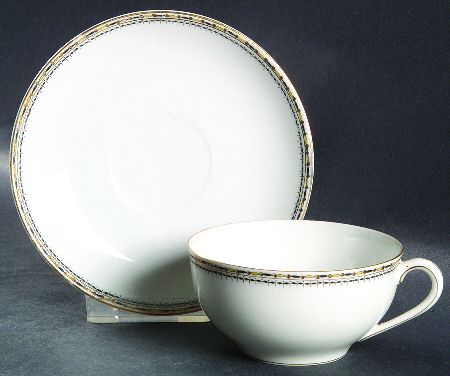 Pandora Flat Cup & Saucer Set