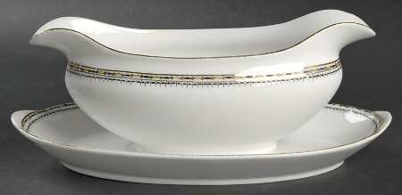 Pandora Gravy Boat with Attached Underplate