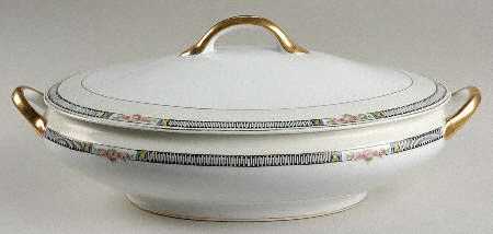Paragon Oval Covered Vegetable