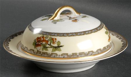 Paramount Round Covered Butter