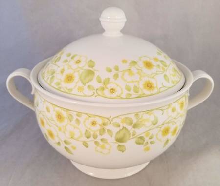Parkside 2 Qt Round Covered Casserole