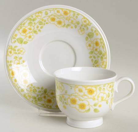 Parkside Footed Cup & Saucer Set