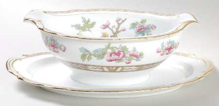 Parnell Gravy Boat with Attached Underplate
