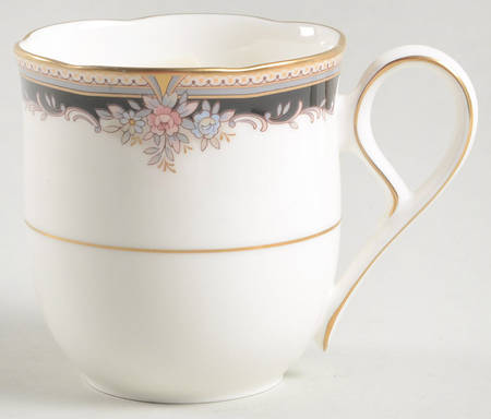 Palais Royal Flat Cup