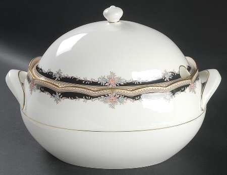 Palais Royal Oval Tureen & Lid